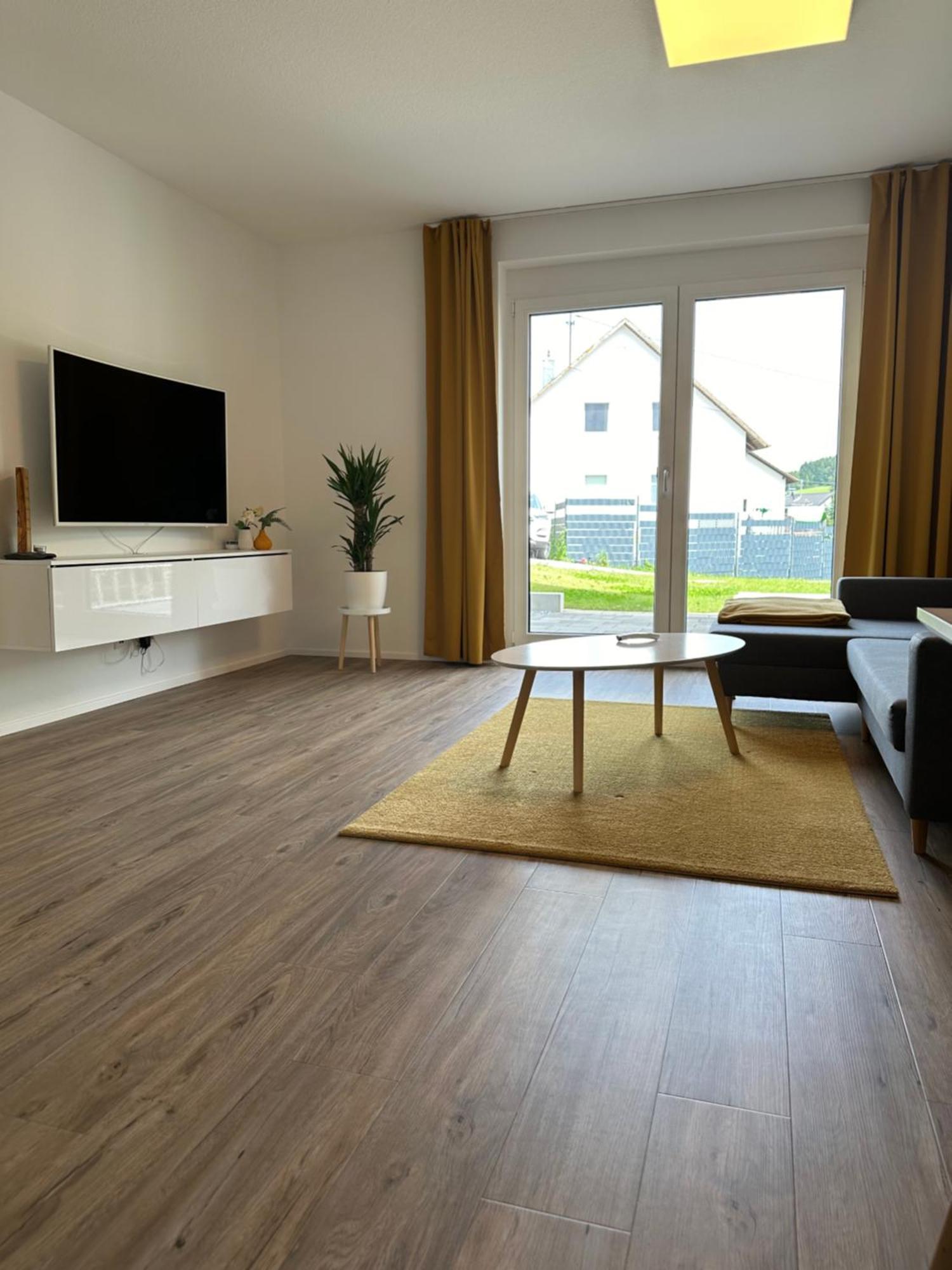 Ferienwohnung Gerstenecker Hausen am Tann Exterior foto